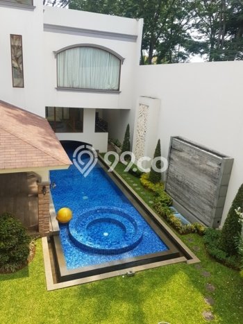 Ready to Use! Premium House LT 1227m2 Desain Modern di BSD Ready to Use! Premium House LT 1227m2 Desain Modern di BSD