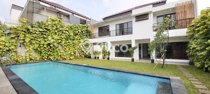 Disewakan Segera Rumah Kondisi Baik di Area Cilandak, Jakarta Selatan Disewakan Segera Rumah Kondisi Baik di Area Cilandak, Jakarta Selatan
