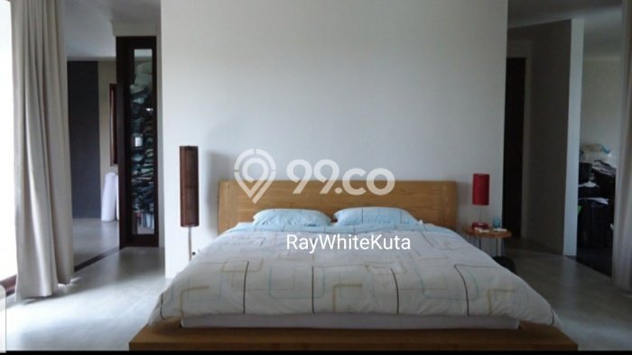Hunian Elit LB 300m2 Siap Huni Desain Elegan di Renon, Denpasar Hunian Elit LB 300m2 Siap Huni Desain Elegan di Renon, Denpasar