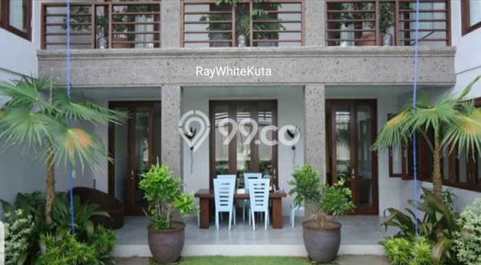 Hunian Elit LB 300m2 Siap Huni Desain Elegan di Renon, Denpasar Hunian Elit LB 300m2 Siap Huni Desain Elegan di Renon, Denpasar