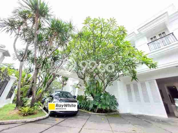 Jual Murah Rumah dengan 5 Kamar Tidur dan 3 Kamar Mandi di Area Cilandak, Jakarta Selatan Jual Murah Rumah dengan 5 Kamar Tidur dan 3 Kamar Mandi di Area Cilandak, Jakarta Selatan