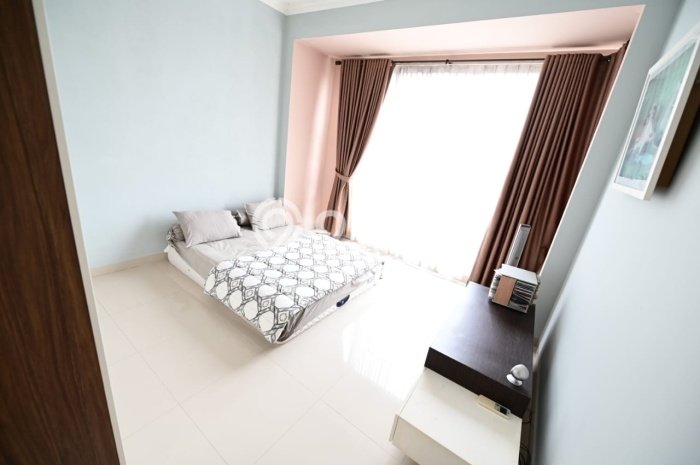 Dijual Rumah Luas Elegan Dengan View Cantik di BSD, Tangerang Dijual Rumah Luas Elegan Dengan View Cantik di BSD, Tangerang