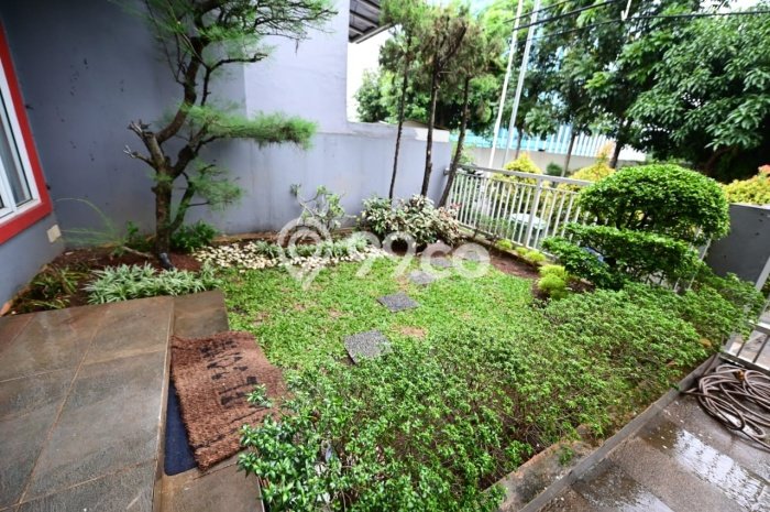 Dijual Rumah Luas Elegan Dengan View Cantik di BSD, Tangerang Dijual Rumah Luas Elegan Dengan View Cantik di BSD, Tangerang