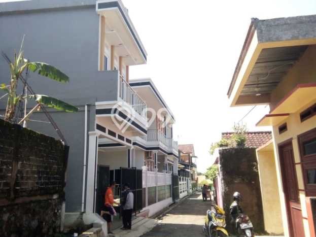 HOT PROPERTY! Rumah Premium area , LT 198m2m² Bangunan 360m2m² HOT PROPERTY! Rumah Premium area , LT 198m2m² Bangunan 360m2m²
