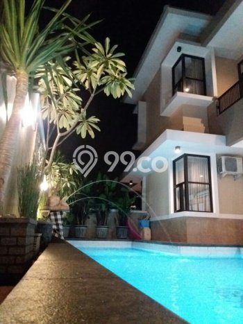 Jual Rumah Luas Megah Dengan View Eksklusif di Citraland, Surabaya Jual Rumah Luas Megah Dengan View Eksklusif di Citraland, Surabaya