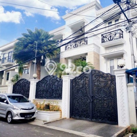 Dijual Rumah Premium dengan Fasilitas Sekitar Komplit di Tebet, Jakarta Selatan Dijual Rumah Premium dengan Fasilitas Sekitar Komplit di Tebet, Jakarta Selatan