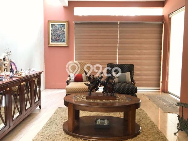 Hunian Mewah LB 350m2 Siap Pakai Desain Elegan di Pondok Labu, Jakarta Selatan Hunian Mewah LB 350m2 Siap Pakai Desain Elegan di Pondok Labu, Jakarta Selatan