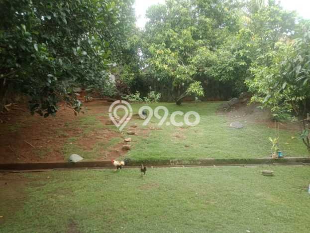 Rumah Bagus di Area Elit Jl. Bukit Golf Hijau Raya, Sentul City, Bogor Rumah Bagus di Area Elit Jl. Bukit Golf Hijau Raya, Sentul City, Bogor