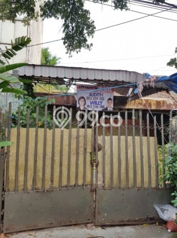 SPECIAL OFFER! Rumah Asri di , Luas 581m2m² LB 540m2m² SPECIAL OFFER! Rumah Asri di , Luas 581m2m² LB 540m2m²