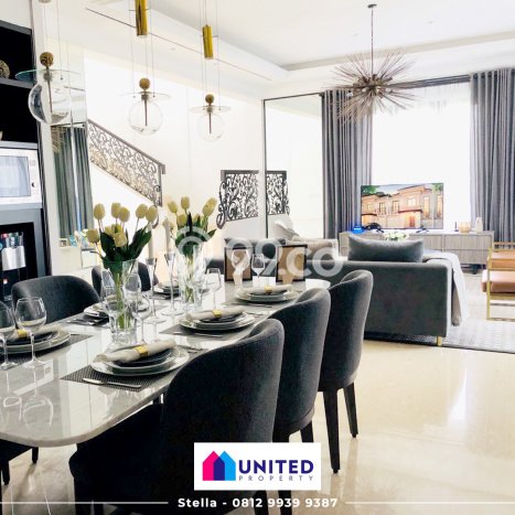 Rumah Berkualitas di BSD City, Tangerang, LT 370m² Bangunan 309m² - HARGA NEGO! Rumah Berkualitas di BSD City, Tangerang, LT 370m² Bangunan 309m² - HARGA NEGO!