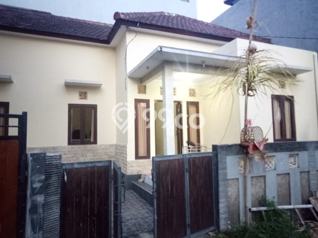 Rumah Modern 3 KT LT 100m2 di canggu Rumah Modern 3 KT LT 100m2 di canggu