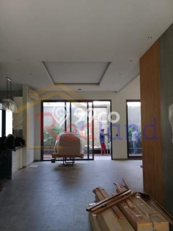 Dijual Rumah Premium dengan Fasilitas Sekitar Komplit di Candisari, Semarang Dijual Rumah Premium dengan Fasilitas Sekitar Komplit di Candisari, Semarang