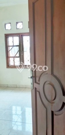 For Sale Hunian Rumah Terawat 4 Kamar di Poris, Tangerang For Sale Hunian Rumah Terawat 4 Kamar di Poris, Tangerang