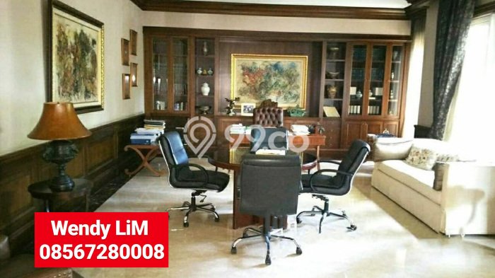 Hunian Mewah Dijual LT 1176m2 di Menteng, Jakarta Pusat Hunian Mewah Dijual LT 1176m2 di Menteng, Jakarta Pusat