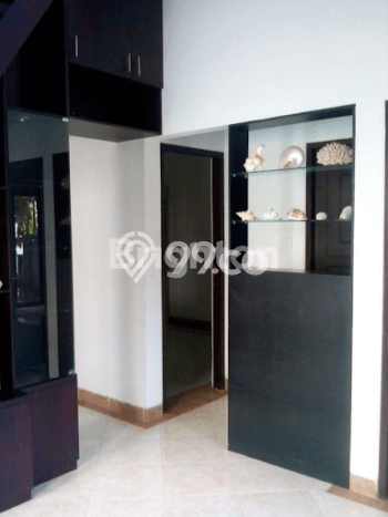 UNIT LANGKA! Rumah di Kerobokan, 3 KT, Pemandangan Kota, Luas 109m² Bangunan 65m² UNIT LANGKA! Rumah di Kerobokan, 3 KT, Pemandangan Kota, Luas 109m² Bangunan 65m²