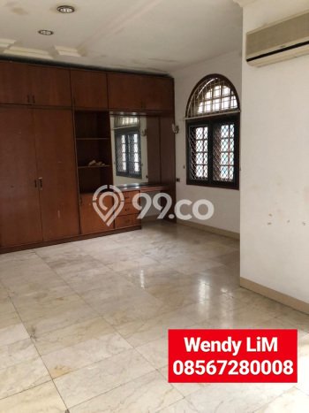 Dijual Rumah Luas Elegan Dengan View Eksklusif di Mega Kuningan, Jakarta Selatan Dijual Rumah Luas Elegan Dengan View Eksklusif di Mega Kuningan, Jakarta Selatan
