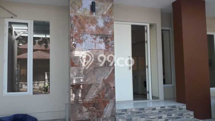 For Sale! Luxury House LT 275m2 Desain Elegan di Bukit Sari For Sale! Luxury House LT 275m2 Desain Elegan di Bukit Sari