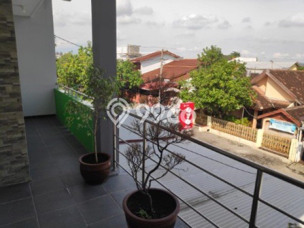 Rumah Kos OYO jl Kenconowungu Dalam, Puri Anjasmoro, Full Furnished, Karangayu, Semarang Barat Rumah Kos OYO jl Kenconowungu Dalam, Puri Anjasmoro, Full Furnished, Karangayu, Semarang Barat