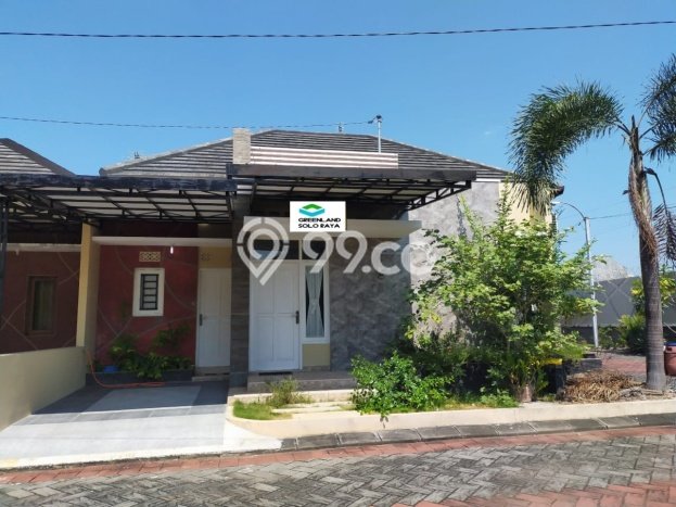 Dijual Rumah 3 Kamar Lokasi Ideal Bagus dan Strategis di Colomadu Dijual Rumah 3 Kamar Lokasi Ideal Bagus dan Strategis di Colomadu