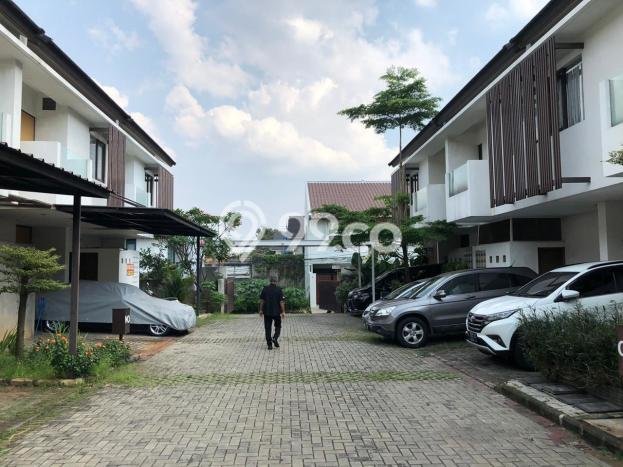 The Smart Home at De Vista Town House Bintaro Jaya Sektor 2, Tangerang Selatan The Smart Home at De Vista Town House Bintaro Jaya Sektor 2, Tangerang Selatan
