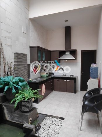 Rumah Luxury Modern Siap Huni di Sutorejo Surabaya Rumah Luxury Modern Siap Huni di Sutorejo Surabaya