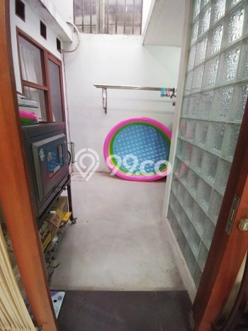 Rumah Minimalis LT 109m² Terawat di Bintaro, Dekat Tempat Strategis, Tangerang Selatan Rumah Minimalis LT 109m² Terawat di Bintaro, Dekat Tempat Strategis, Tangerang Selatan