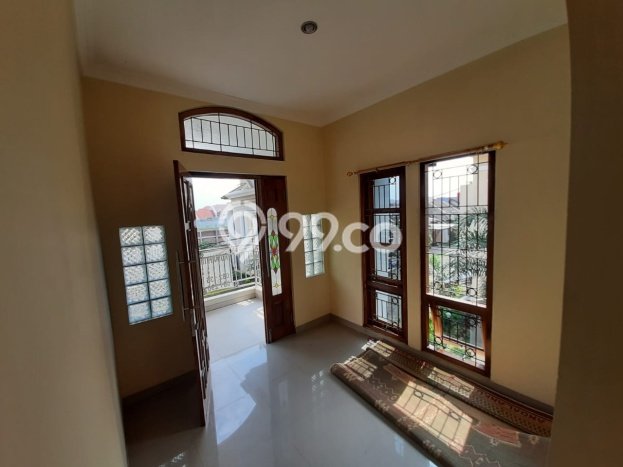 Rumah Strategis Minimalis Lb 150m2 di Colomadu, Solo Rumah Strategis Minimalis Lb 150m2 di Colomadu, Solo