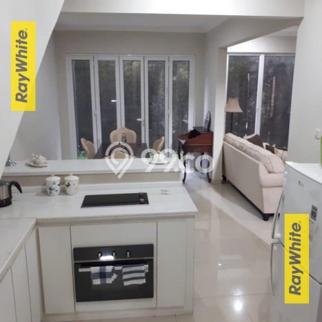 Rumah di Jagakarsa, Dekat Fasilitas, 4 KT Rumah di Jagakarsa, Dekat Fasilitas, 4 KT