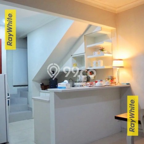 Rumah di Jagakarsa, Dekat Fasilitas, 4 KT Rumah di Jagakarsa, Dekat Fasilitas, 4 KT