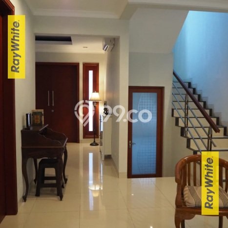 Rumah di Jagakarsa, Dekat Fasilitas, 4 KT Rumah di Jagakarsa, Dekat Fasilitas, 4 KT