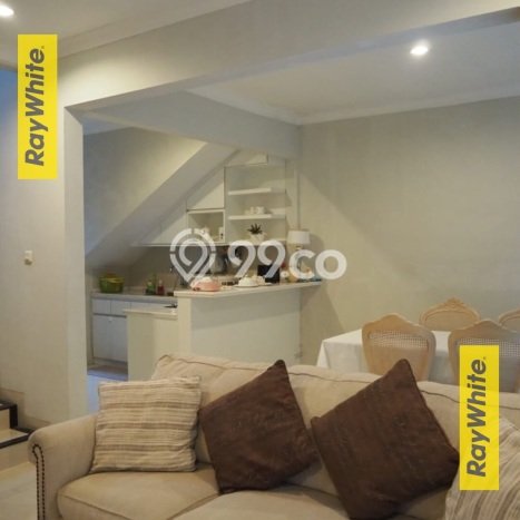 Rumah di Jagakarsa, Dekat Fasilitas, 4 KT Rumah di Jagakarsa, Dekat Fasilitas, 4 KT