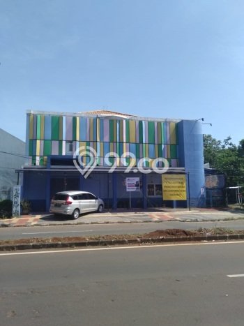 Rumah Eksklusif Dijual LT 375m2 di Ciputat, Tangerang Selatan Rumah Eksklusif Dijual LT 375m2 di Ciputat, Tangerang Selatan