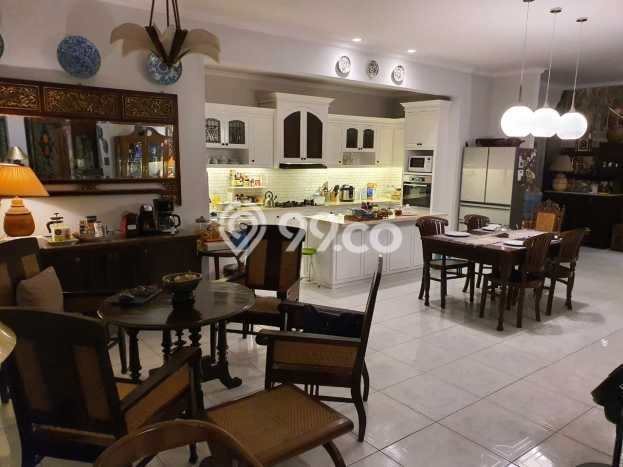 Dijual Hunian Mewah dengan Fasilitas Sekitar Komplit di Cilandak, Jakarta Selatan Dijual Hunian Mewah dengan Fasilitas Sekitar Komplit di Cilandak, Jakarta Selatan