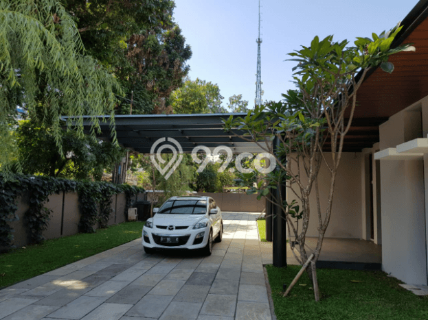 Jual Rumah Mewah Elegan Dengan View Eksklusif di Cipaganti, Bandung Jual Rumah Mewah Elegan Dengan View Eksklusif di Cipaganti, Bandung