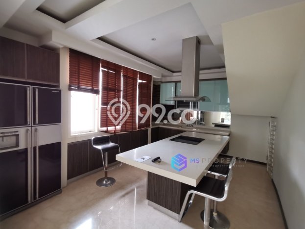 Rumah Mewah LB 450m2 Siap Huni Desain Elegan di Lebak Bulus, Jakarta Selatan Rumah Mewah LB 450m2 Siap Huni Desain Elegan di Lebak Bulus, Jakarta Selatan