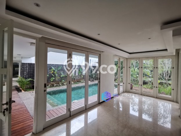 Rumah Mewah LB 450m2 Siap Huni Desain Elegan di Lebak Bulus, Jakarta Selatan Rumah Mewah LB 450m2 Siap Huni Desain Elegan di Lebak Bulus, Jakarta Selatan
