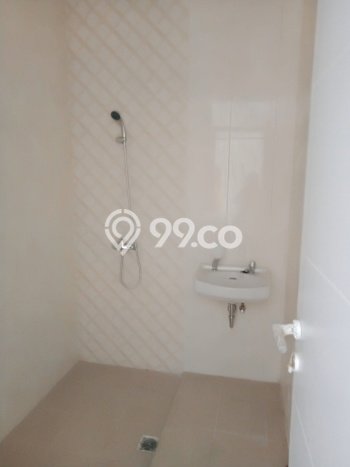 Rumah 2 Kamar Tidur Desain Minimalis di Kawasan Elite Taman Kopo Indah, Bandung Rumah 2 Kamar Tidur Desain Minimalis di Kawasan Elite Taman Kopo Indah, Bandung