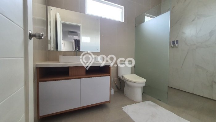 Disewakan Rumah Harga Terjangkau di Goa Gong Badung Punya 3 Kamar Tidur Disewakan Rumah Harga Terjangkau di Goa Gong Badung Punya 3 Kamar Tidur