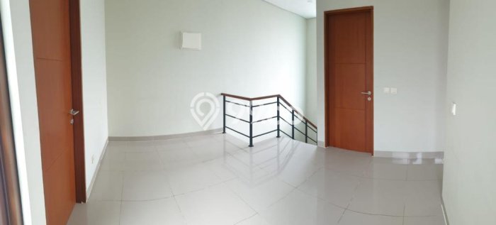 Rumah Mewah Siap Huni LT 135m2 di Jatisampurna, Bekasi Rumah Mewah Siap Huni LT 135m2 di Jatisampurna, Bekasi