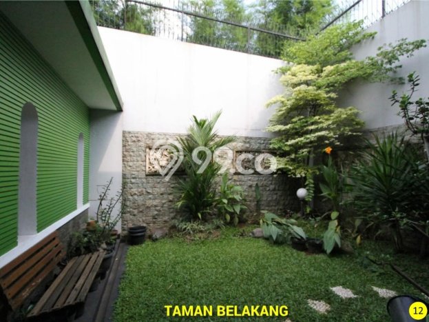 Rumah Mewah LB 276m2 Siap Pakai Desain Elegan di BSD, Tangerang Rumah Mewah LB 276m2 Siap Pakai Desain Elegan di BSD, Tangerang
