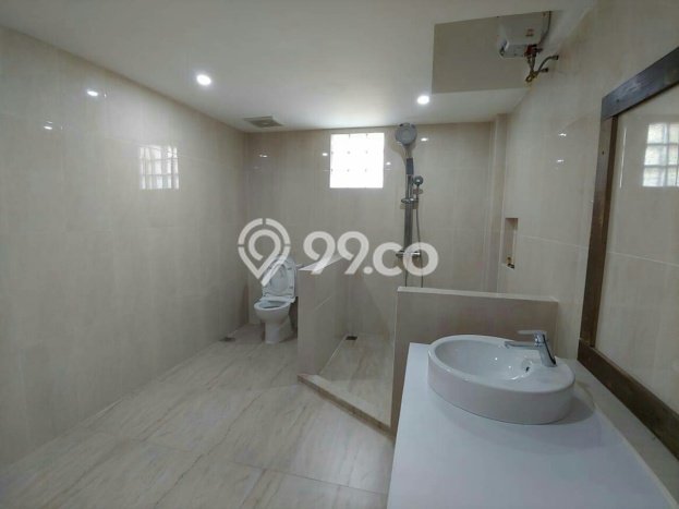 Hunian Elit LB 800m2 Siap Huni Desain Elegan di BSD Giri Loka, Tangerang Hunian Elit LB 800m2 Siap Huni Desain Elegan di BSD Giri Loka, Tangerang