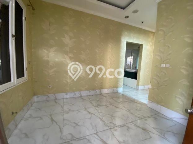 Rumah Mewah LB 500m2 Siap Huni Desain Elegan di Alam Sutera, Tangerang Rumah Mewah LB 500m2 Siap Huni Desain Elegan di Alam Sutera, Tangerang