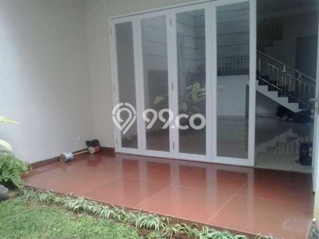 INVESTASI CERDAS! Rumah Exclusive Kemang, Jakarta Selatan, LT 200m² Luas Bangunan 270m² INVESTASI CERDAS! Rumah Exclusive Kemang, Jakarta Selatan, LT 200m² Luas Bangunan 270m²