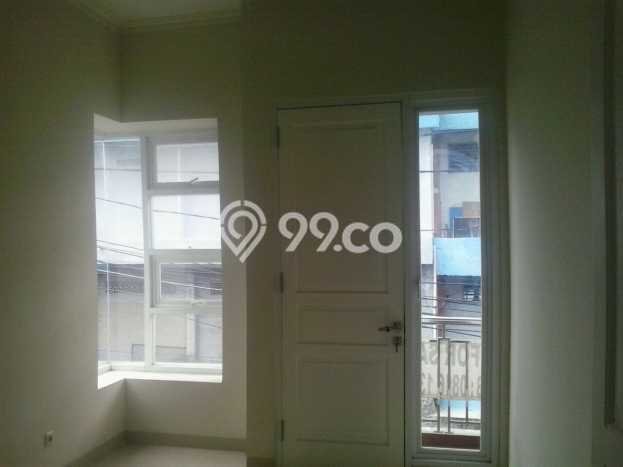 INVESTASI CERDAS! Rumah Exclusive Kemang, Jakarta Selatan, LT 200m² Luas Bangunan 270m² INVESTASI CERDAS! Rumah Exclusive Kemang, Jakarta Selatan, LT 200m² Luas Bangunan 270m²