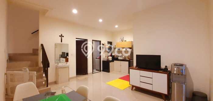 Rumah Strategis Minimalis Lb 72m2 di Cipondoh, Tangerang Rumah Strategis Minimalis Lb 72m2 di Cipondoh, Tangerang