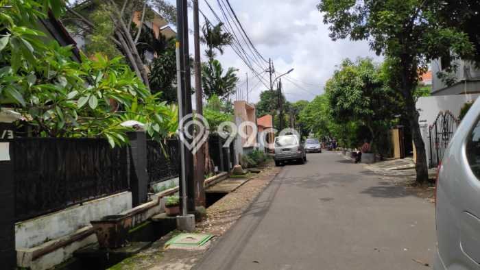 Hunian Mewah LB 600m2 Siap Huni Desain Elegan di Slipi, Jakarta Barat Hunian Mewah LB 600m2 Siap Huni Desain Elegan di Slipi, Jakarta Barat