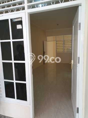 Rumah Minimalis 2 KT di Duri Kosambi Jakarta Barat Rumah Minimalis 2 KT di Duri Kosambi Jakarta Barat