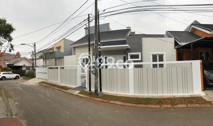 Rumah Luas Asri 3 KT Siap Huni di BSD Nusaloka Tangerang Rumah Luas Asri 3 KT Siap Huni di BSD Nusaloka Tangerang