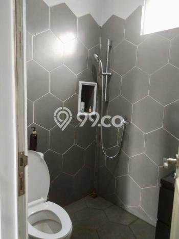 Rumah Strategis Minimalis Lb 124m2 di Ciputat, Tangerang Selatan Rumah Strategis Minimalis Lb 124m2 di Ciputat, Tangerang Selatan