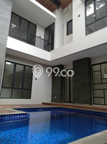 Dijual Rumah Luas Megah Dengan View Eksklusif di Gading Serpong, Tangerang Dijual Rumah Luas Megah Dengan View Eksklusif di Gading Serpong, Tangerang